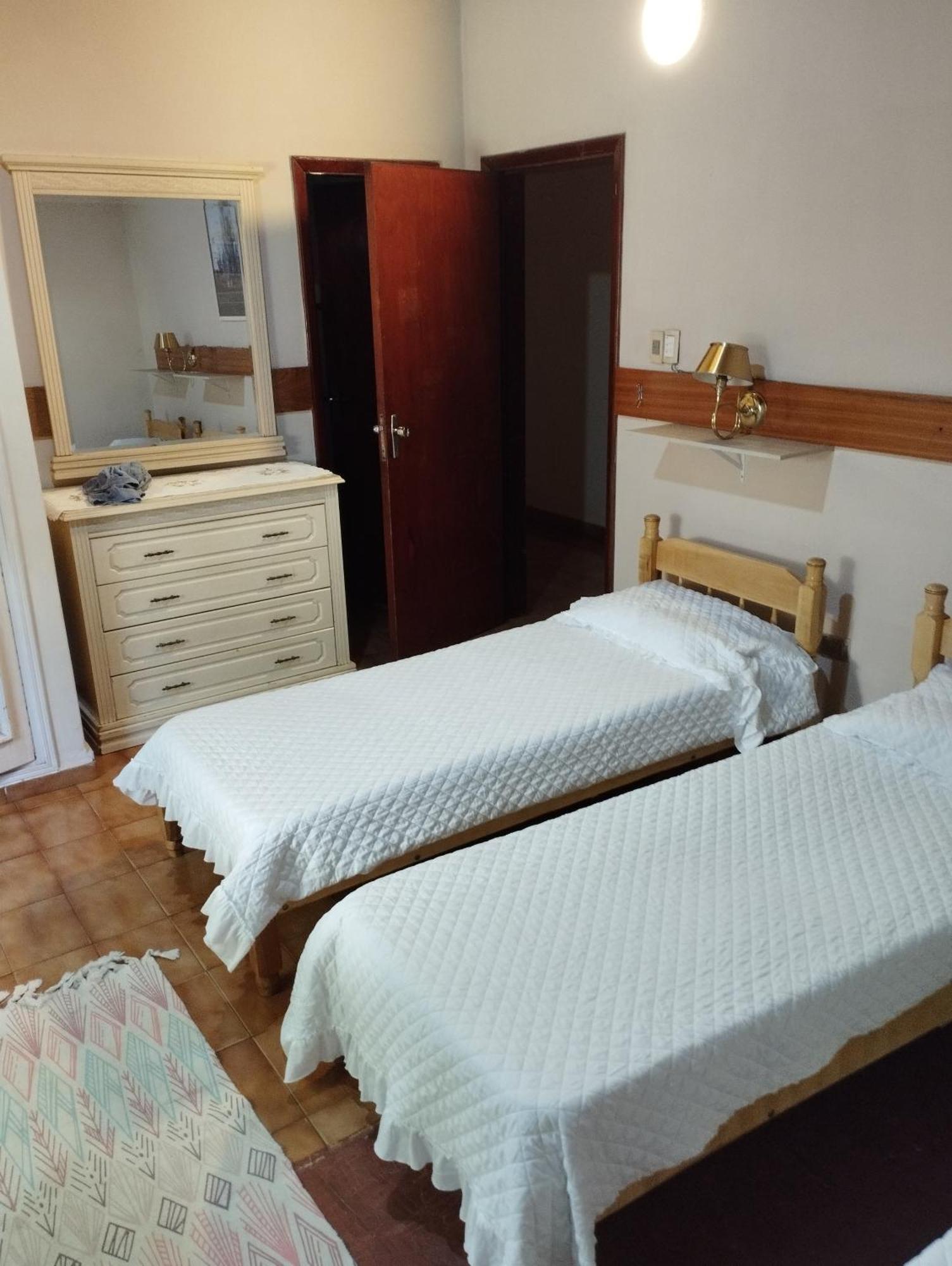 Апартаменти Residencia-Univ Сьюдад-дель-Есте Екстер'єр фото